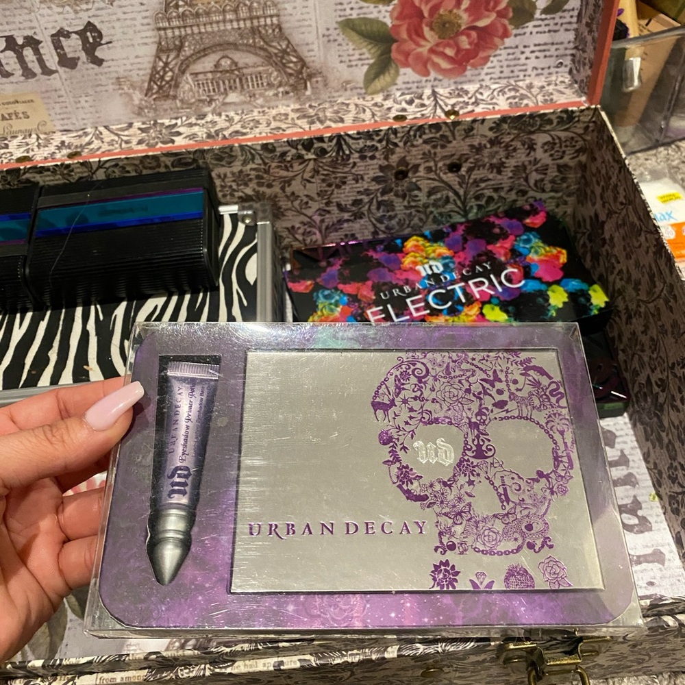 Urban decay ammo palette. New
